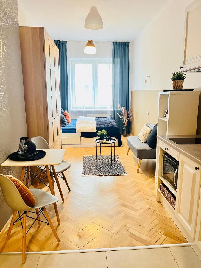 Halo Warszawa/ Hello Warsaw Daire Dış mekan fotoğraf
